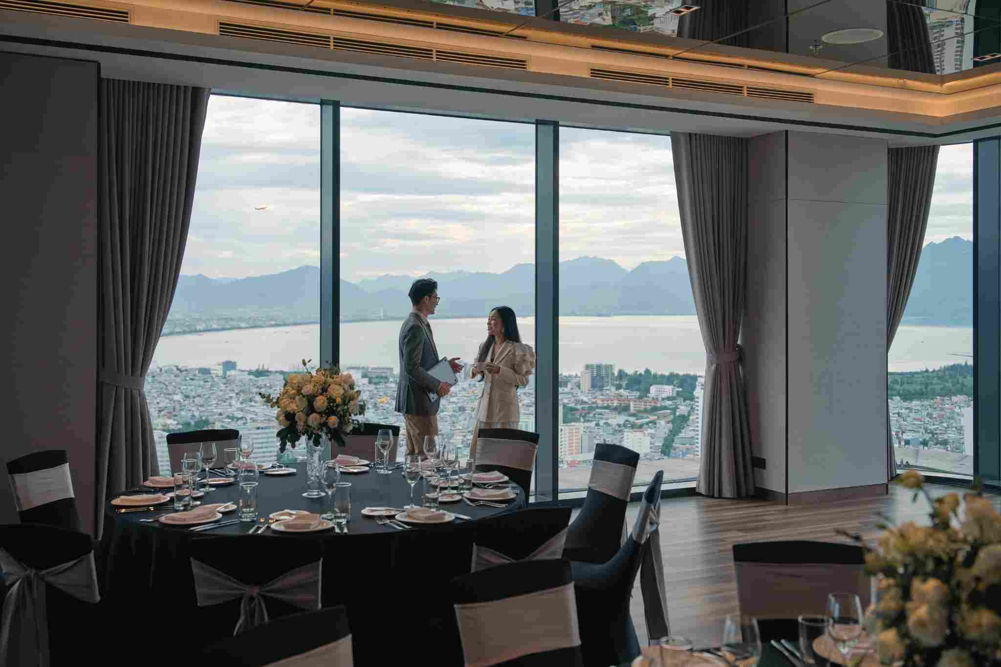 SUDMIT ROOM - Phòng hội nghị tại M Landmark